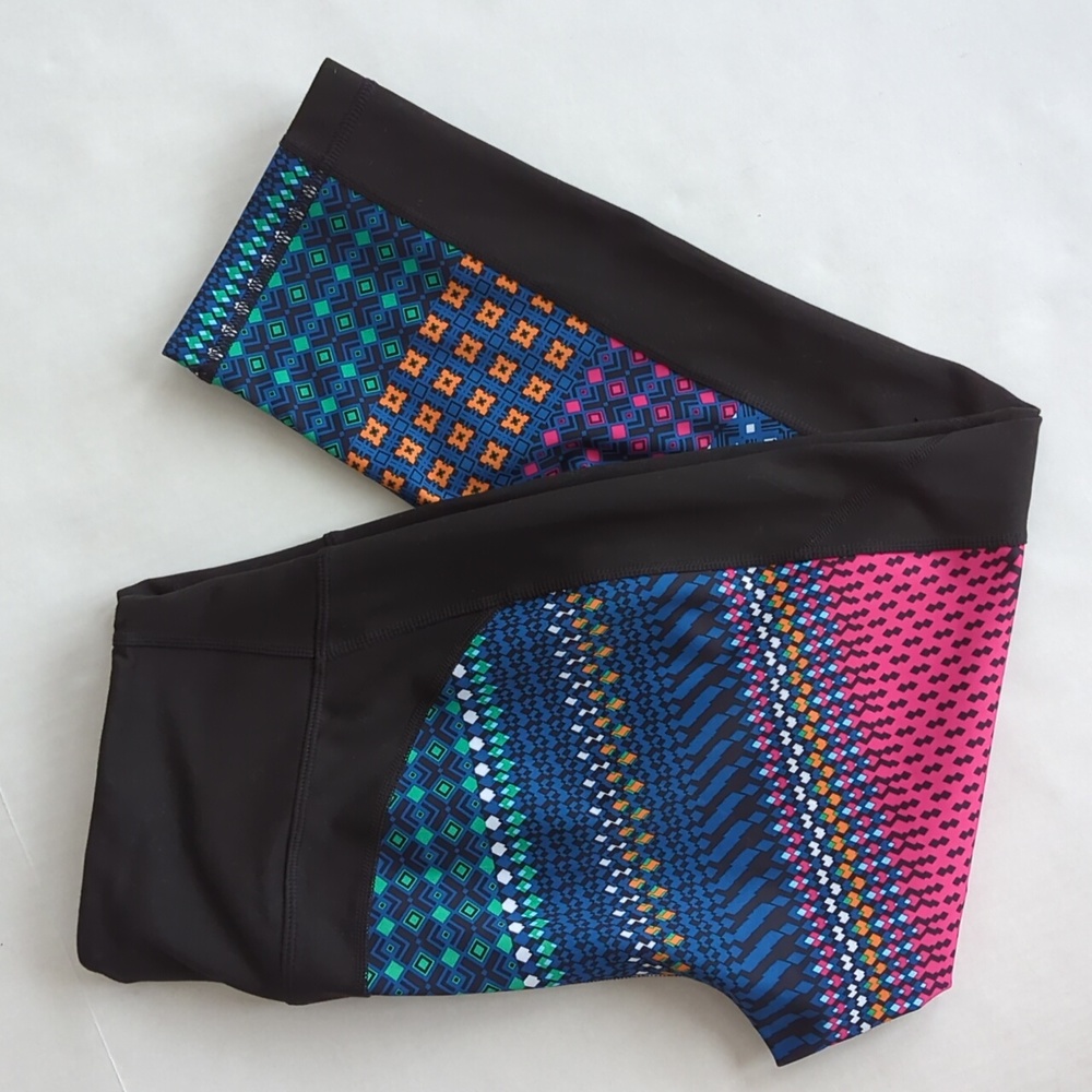 Fila Sport Print Capri Legging MEDIUM Black Multicolored Pattern